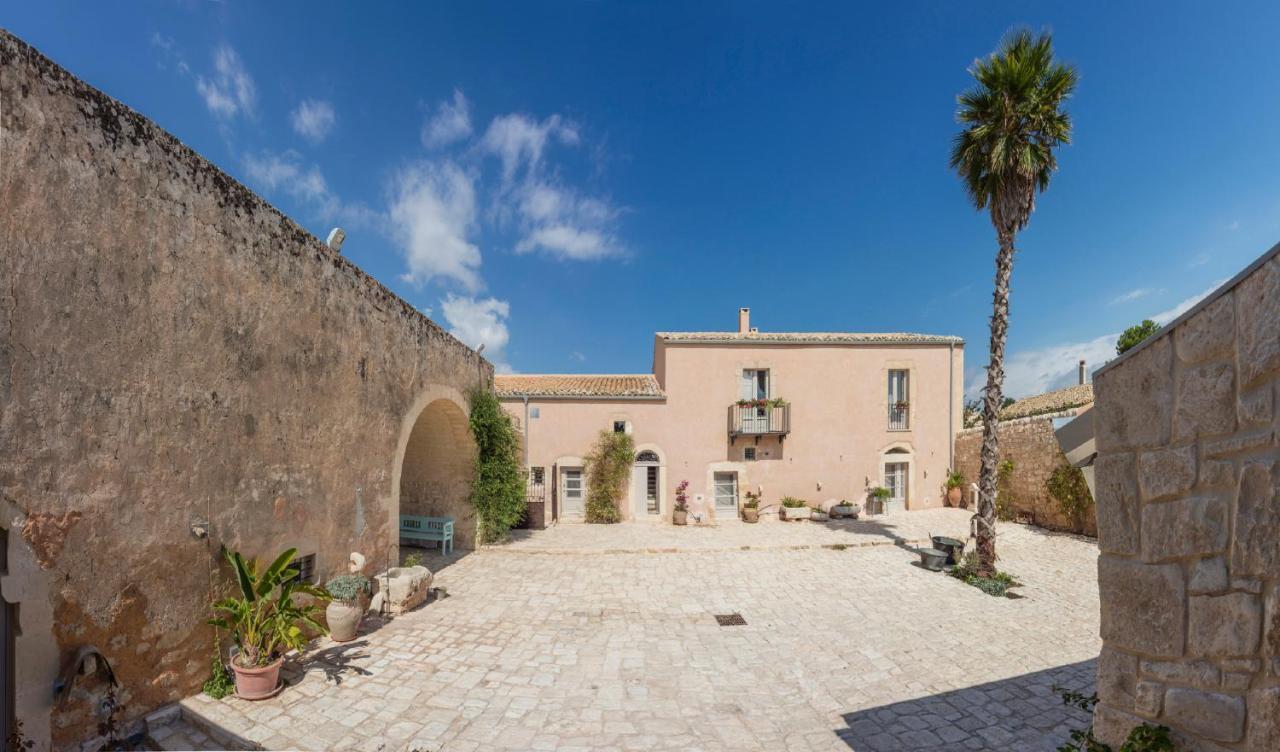 Maison d'hôtes Terre di Cavalusi Relais à Donnafugata Extérieur photo