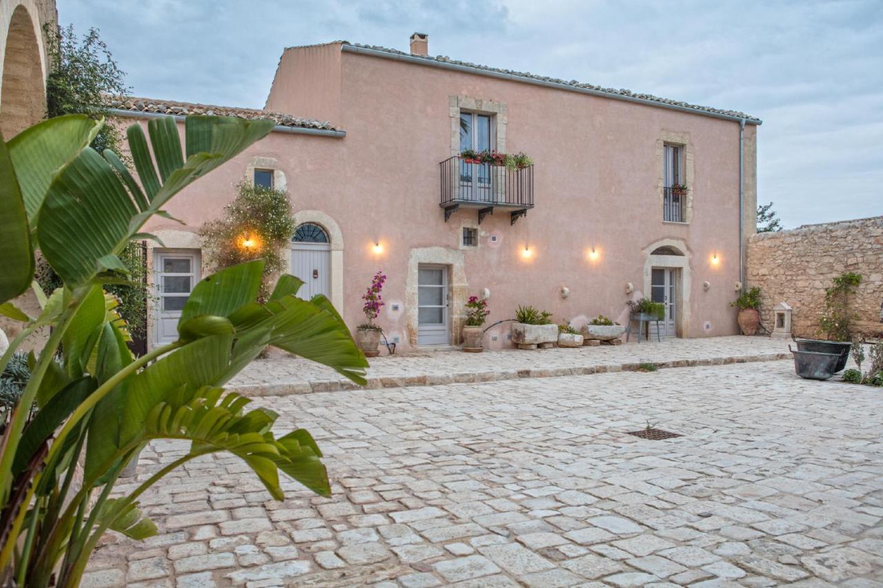 Maison d'hôtes Terre di Cavalusi Relais à Donnafugata Extérieur photo
